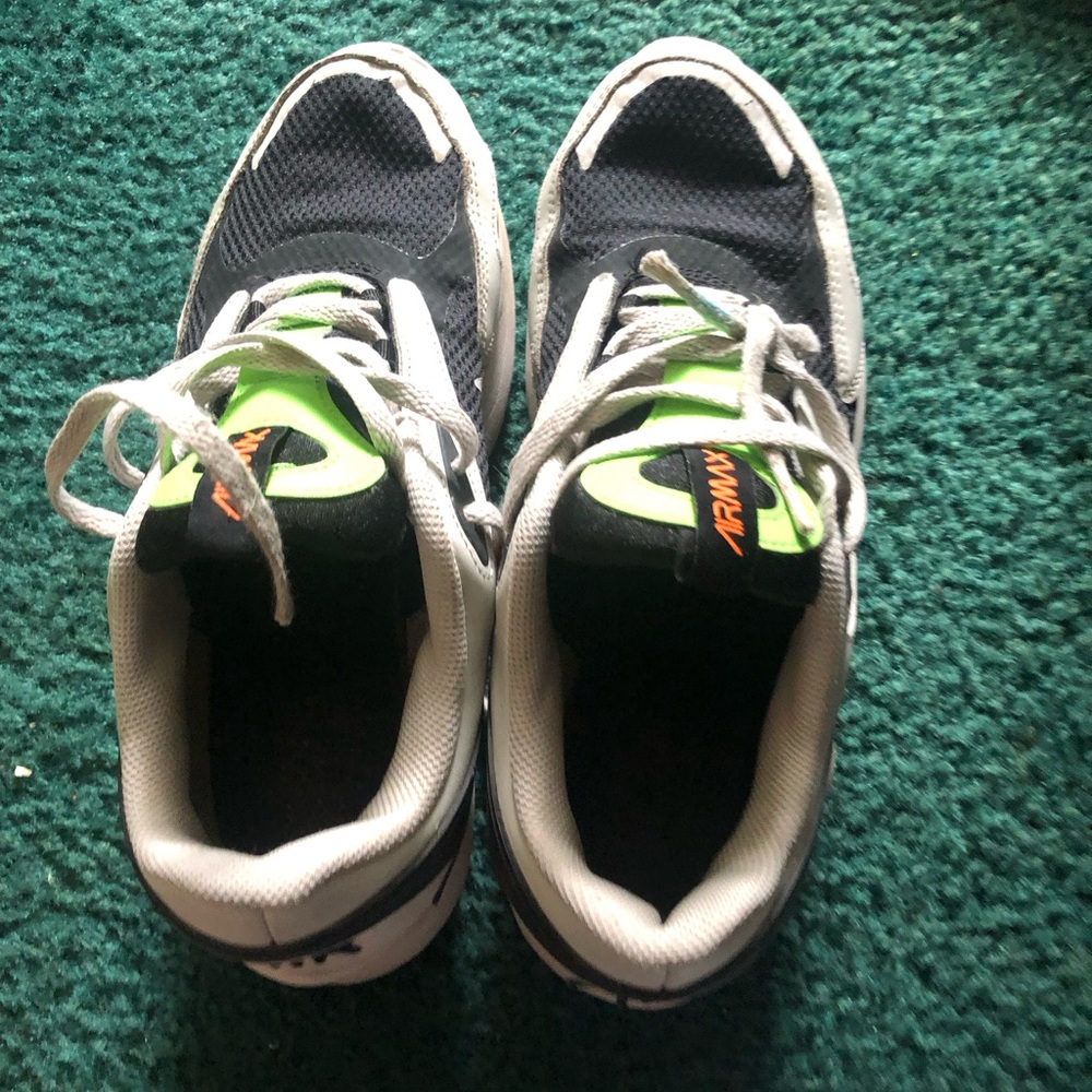 Airmax bolt